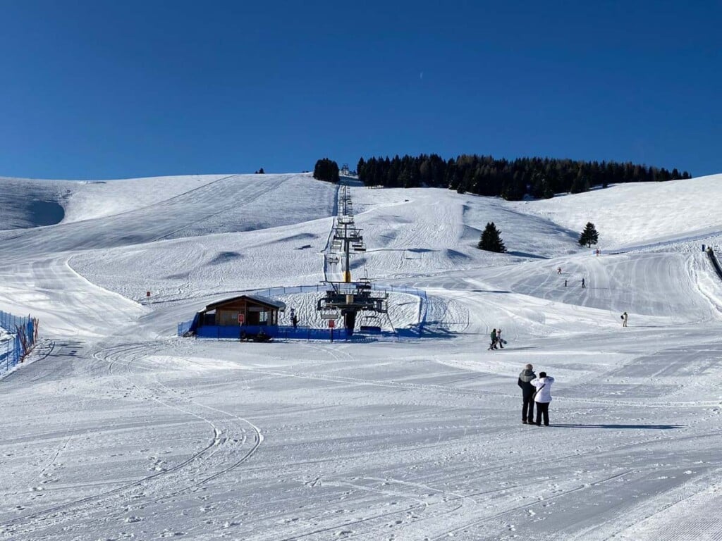 1-VAL FORMICA RESORT SKI AREA