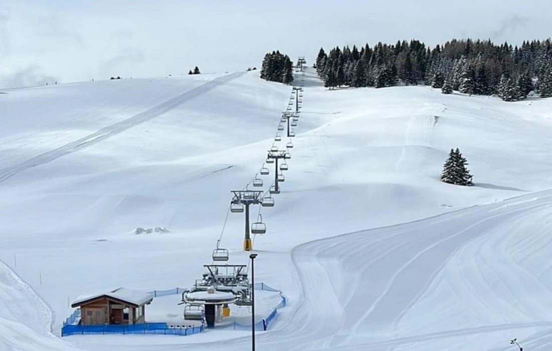4-VAL-FORMICA_sky-area